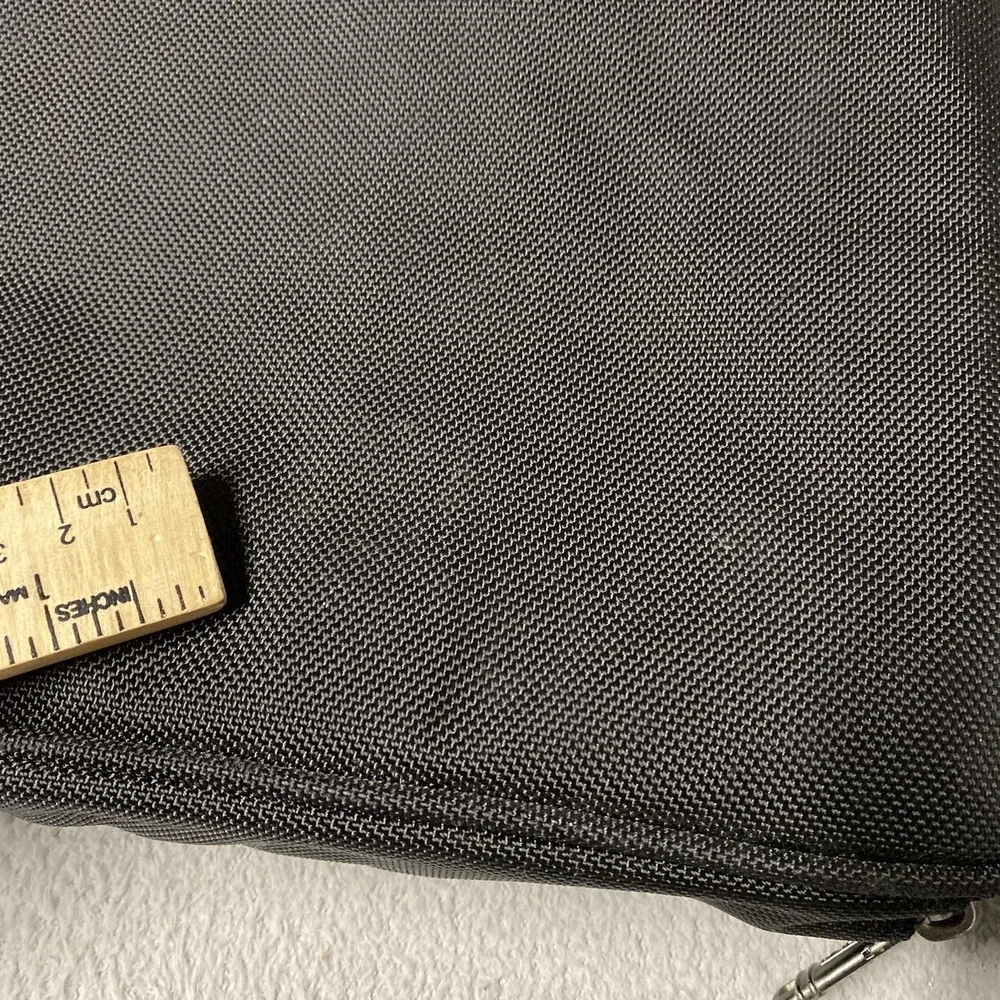 Tumi‎ Laptop Bag Briefcase Black Woven Nylon Padded 15